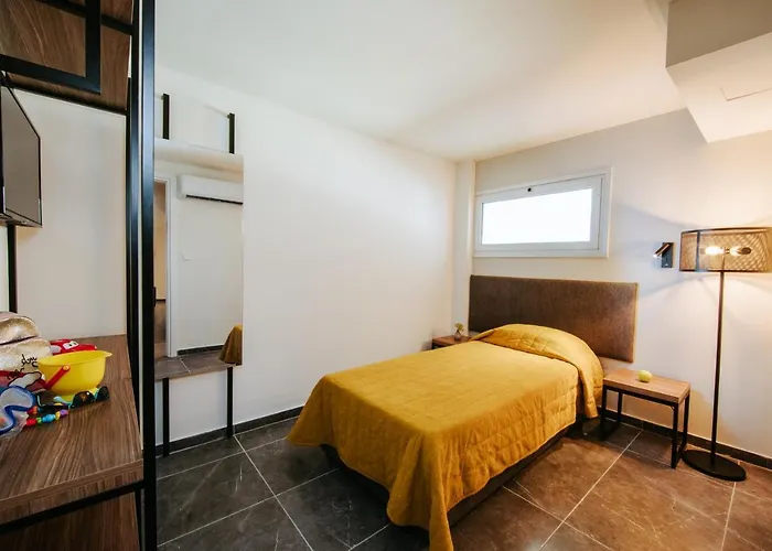 Cosmo Napa Boutique Hotel
